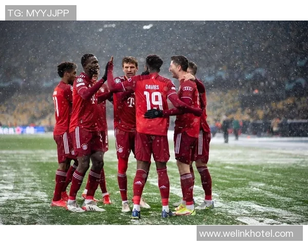 莱万在欧冠赛场表现惊艳10场打入12球稳居射手榜首位 莱万在欧冠赛场表现惊艳10场打入12球稳居射手榜首位